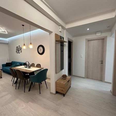Jj Volos Luxury Center Home Εξωτερικό φωτογραφία