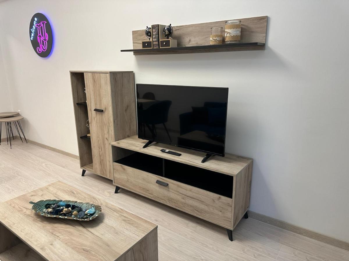 Jj Volos Luxury Center Home Εξωτερικό φωτογραφία